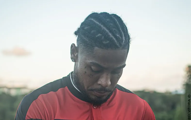 Marinho é registrado no BID e pode reestrear pelo Vitória em 2026 - Imagem