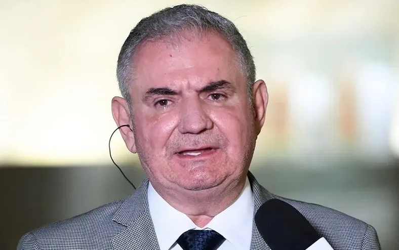 “Quem me tira é a urna”, diz Coronel após Rui confirmar candidatura - Imagem