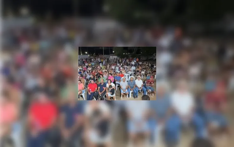 Retirolândia: secretária de Educação obriga funcionários a irem a evento político - Imagem