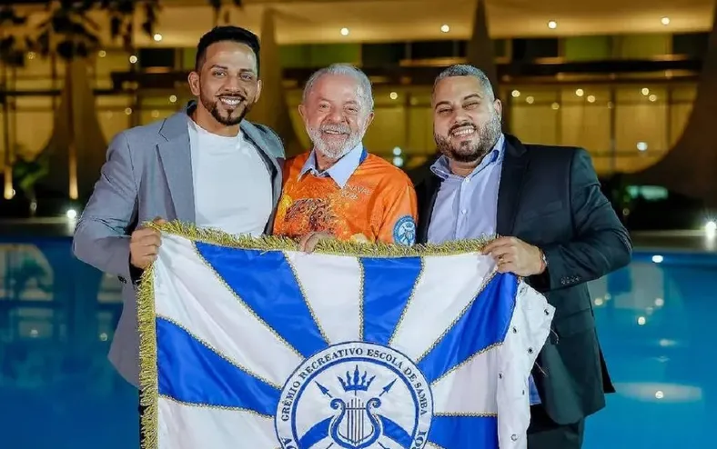 TCU pede punição a escola de samba com enredo sobre Lula - Imagem
