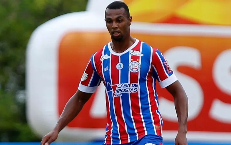 Vira-folha? Campeão pelo Bahia assina com rival que perdeu a final - Imagem