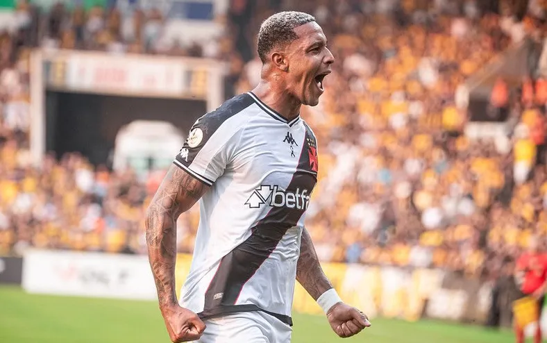 Vitória encaminha retorno de atacante cria da Toca do Leão - Imagem