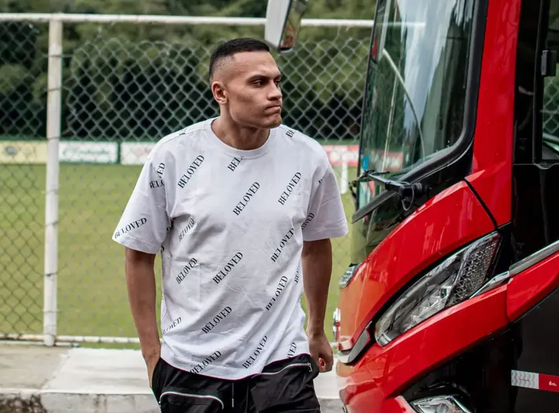 Atacante que treinou no Vitória recebe suspensão por doping - Imagem