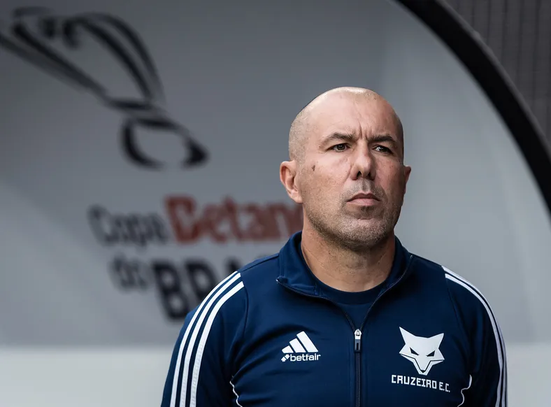 Leo Jardim decide deixar o Cruzeiro após eliminação na Copa do Brasil - Imagem