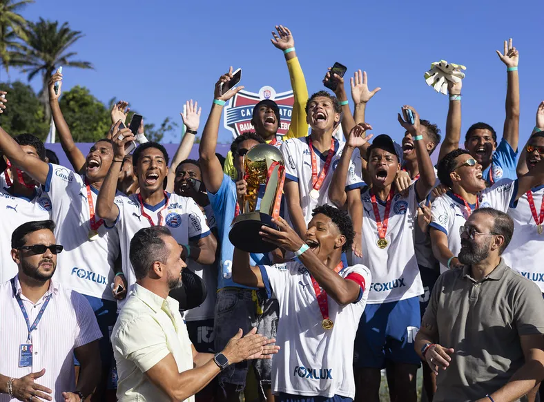 Pivetes de Aço fazem história e quebram recorde de títulos em 2025 - Imagem