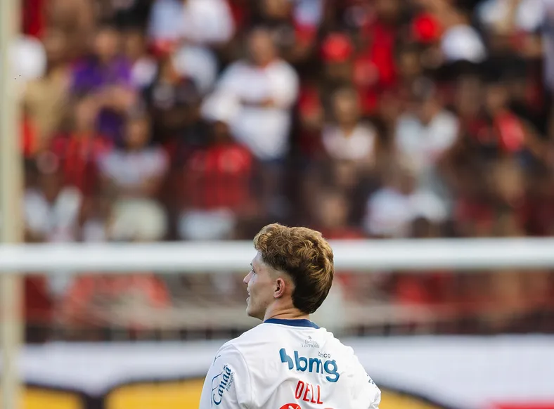 Ceni garante mais minutos a Dell mesmo com possível reforço no ataque - Imagem