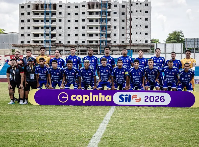 Ônibus de equipe eliminada da Copinha sofre grave acidente; saiba mais - Imagem