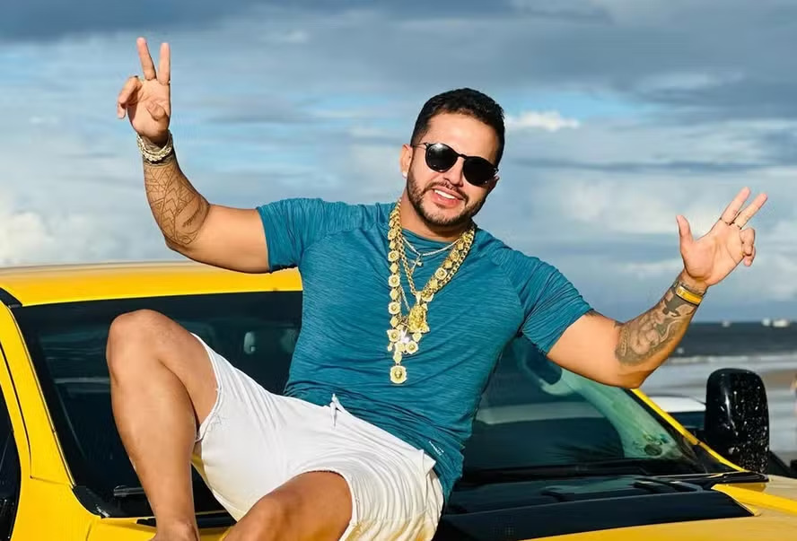 Influenciador baiano detona Ludmilla e cantora rebate