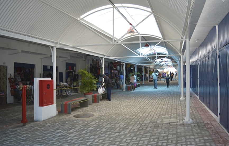 Homem é preso após atropelar ex-mulher e nove pessoas em Ilhéus