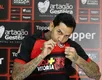 Ex-Vitória celebra aniversário em bar famoso de Salvador; veja imagens - Imagem