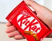 KitKat lança rastreador após roubo de 12 toneladas de chocolate; entenda - Imagem