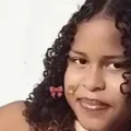 Adolescente de 12 anos desaparece após sair para escola em Camaçari imagem
