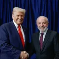 "Adoraria recebê-lo", diz Donald Trump sobre possível reunião com Lula imagem