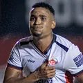 Após temporada mágica, Alerrandro reencontra o Vitória como adversário imagem