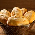 Aprenda o truque rápido que ajuda a diminuir o índice glicêmico do pão imagem