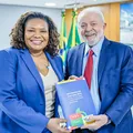 Bahia continua poderosa e mantém ministros de peso no governo Lula imagem