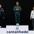 Baiana de 10 anos faz história e vence a Copa do Mundo de Ginástica imagem