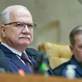 Caso Banco Master: Fachin arquiva ação contra Toffoli no STF imagem