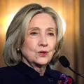 Caso Epstein: Hillary Clinton depõe nesta quinta a comissão dos EUA imagem