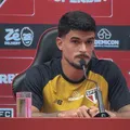 Cauly explica queda de rendimento no Bahia: "Esquema não favorecia" imagem