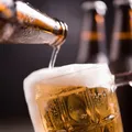 Cerveja ou chopp? Entenda a diferença que poucos conhecem imagem