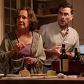 Com 8 episódios, essa série nova da Netflix é ideal para esta quinta imagem