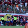 Com final na porta, ex-Bahia relembra briga e expulsões no BaVi da Paz imagem