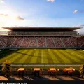 Conselho do Vitória aprova assinatura do projeto da Arena Barradão imagem