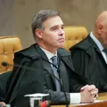 CPMI do INSS cancela sessão após decisão de André Mendonça imagem