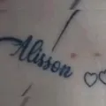 Dentista é preso após manter esposa em cárcere e forçá-la a fazer 10 tatuagens imagem