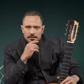 Diogo Nogueira celebra 20 anos de carreira com turnê em Salvador imagem