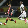 Eliminado para o Vitória, Ceará critica arbitragem: "Graves erros" imagem