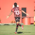 Entre os piores do Brasil, ataque do Vitória preocupa na temporada imagem