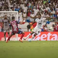 Estreante, Cacá vê bom jogo do Vitória em empate no BaVi imagem