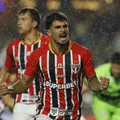 Ex-Bahia, Cauly marca primeiro gol pelo São Paulo e é herói no Brasileirão imagem