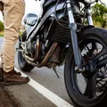 Ex-BBB sofre acidente e é atropelada por moto imagem