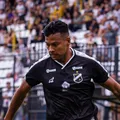 Ex-dupla BaVi marca belo gol pela Copa do Nordeste no Castelão imagem