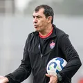 Ex-técnico do Vitória pode impedir título inédito de Cristiano Ronaldo imagem