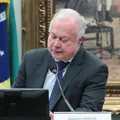 Fim da escala 6x1: Paulo Azi despista sobre ser 'super relator' da proposta imagem