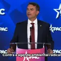 Flávio Bolsonaro pede que EUA pressionem eleições do Brasil imagem