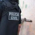Homem agride mãe e degola animal de estimação da família imagem