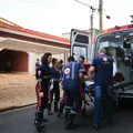 Idosa morre após ser resgatada com larvas na boca em casa de repouso imagem