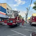 Incêndio de grandes proporções atinge loja no centro de Feira de Santana imagem