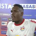 Jogador solta fala machista contra árbitra: "Não adianta colocar mulher" imagem