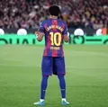 Joia do Barcelona sofre lesão e corre contra o tempo para disputar Copa do Mundo imagem