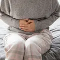 Jovem descobre câncer ao confundir dor abdominal com cólica imagem