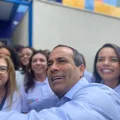 “Kit escolar mais completo do Brasil”, afirma Bruno Reis no início do ano letivo imagem