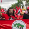 Kleber Rosa: eleger Flávio Bolsonaro é "entregar o Brasil a Trump" imagem