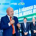 Lula se diz dedicado a “não deixar os fascistas governarem o país” imagem
