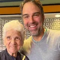 Mãe de Tadeu Schmidt morre aos 92 anos: “Nunca mais vou te ver” imagem